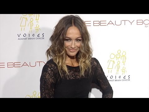 Sharni Vinson The Beauty Book For Brain Cancer Edition 2 Launch Red Carpet