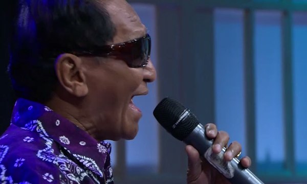 Delilah - Danny Pomanto (dipopulerkan oleh Tom Jones)