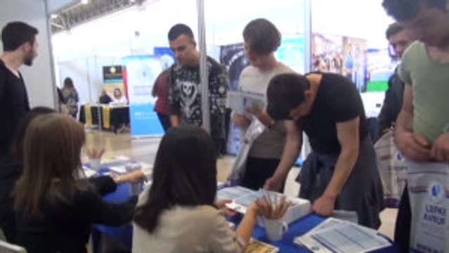 Kadir Has Üniversitesi Bursa Yükseköğretim Günlerinde Öğrencilerle Buluştu