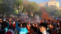 Vidéo - OM : le Vélodrome orange pour les 30 ans des South Winners