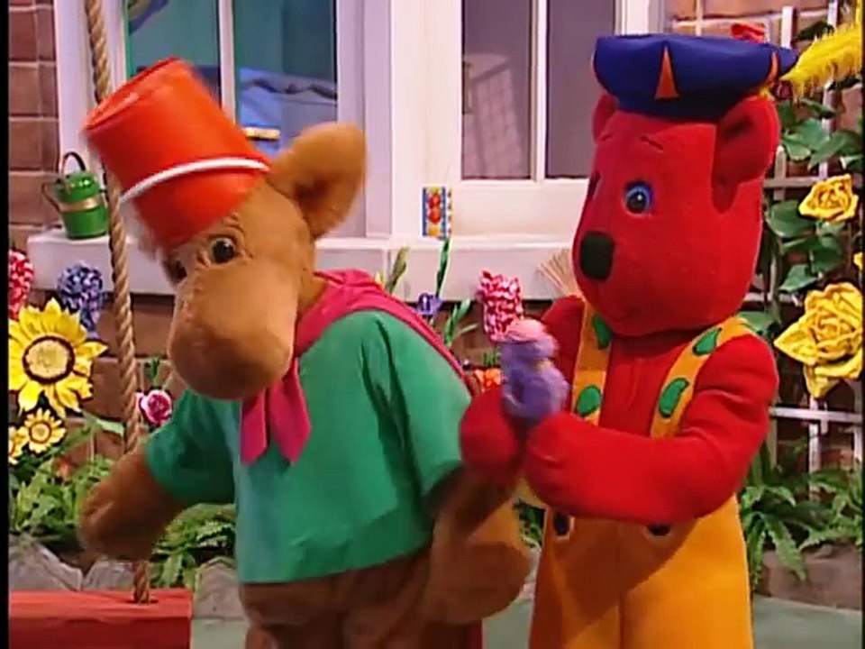 Elliot Moose: It’s Only Me/Red Riding Socks/Socks and Shoes/The Workout - Ep.20