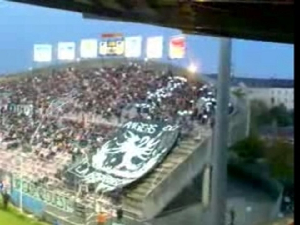 BO49 - SCO - AMIENS 28.09.07- TIFO