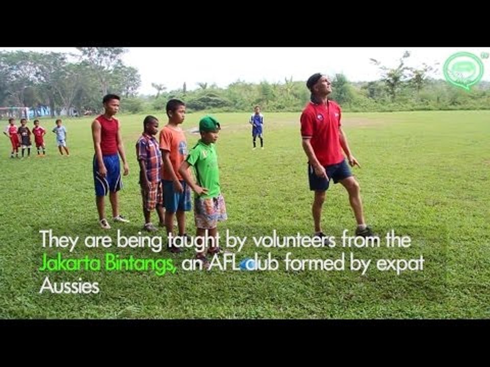 Aussie Rules Football in Indonesia | Passing on the passion | Coconuts TV
