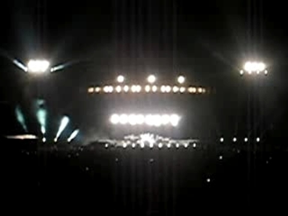 THE POLICE EN CONCERT STADE DE FRANCE MESSAGE IN THE BOTTLE