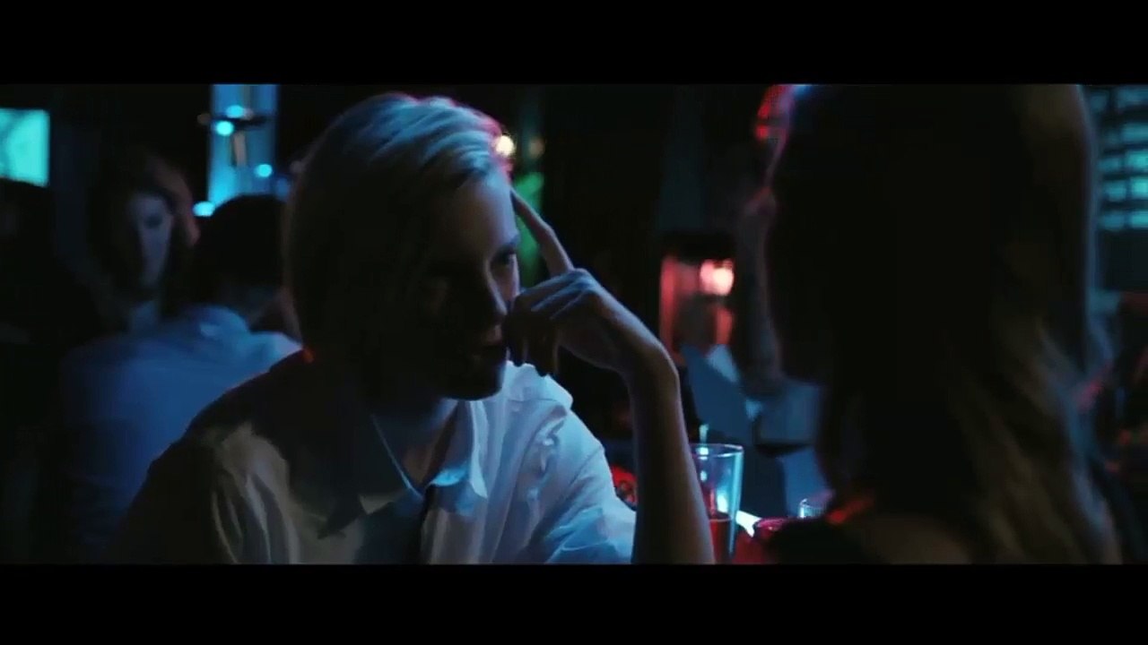 BELOW HER MOUTH_TRAILER LESBIAN MOVIE 2016