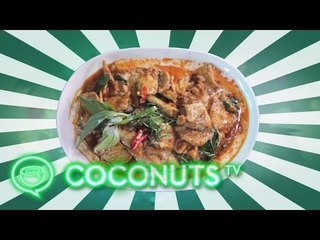 Video herunterladen: How to make Thai Panang Curry with Chicken | Yum Ep. 1 | Coconuts TV