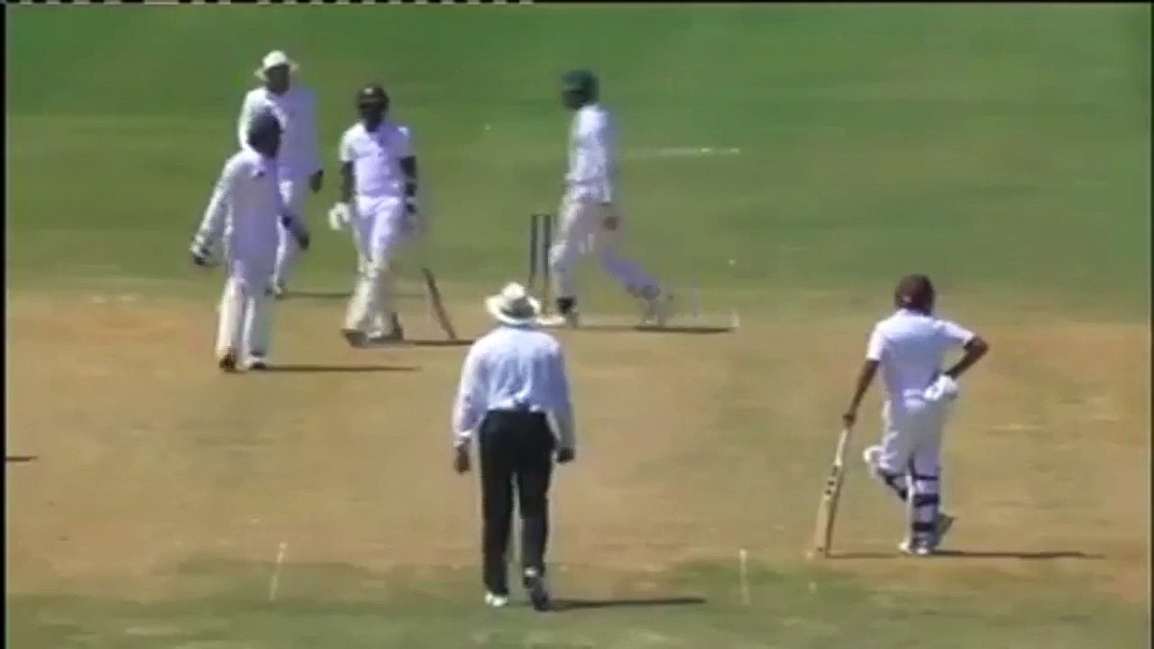 Amir wicket