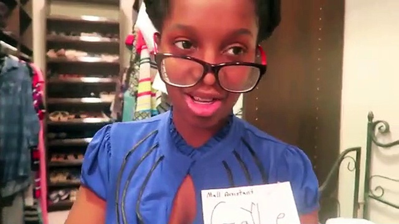 Bad Baby Prince Charming ATTACKS Shiloh And Shasha - Disney Mannequin Attacks