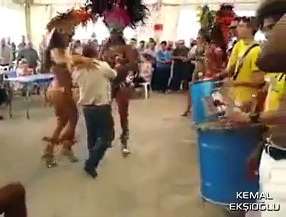 Dayıya Dayayan Dayı