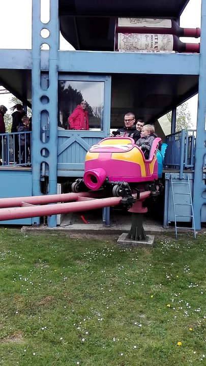 roller skater for tom