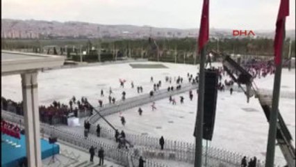 Erdoğan, Cumhurbaşkanlığı Külliyesi'ne Gelen Vatandaşlara Hitap Edecek