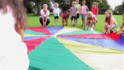 Rolf Zuckowski und seine Freunde - Bei uns in der Kita