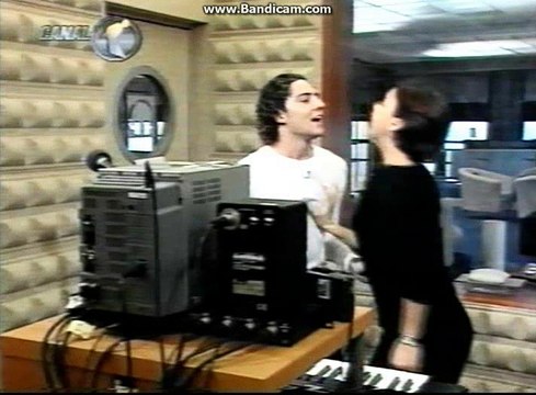 Chenoa y Bisbal ensayo escondidos 3 parte