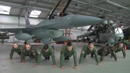 Polish Air Force Academy - 22 Pushup Challange