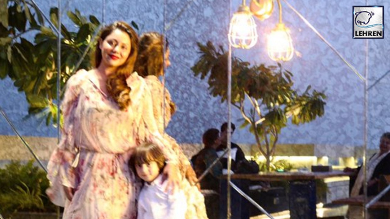 Shah Rukh Khan's Son AbRam Poses For Karan Johar With Mom Gauri