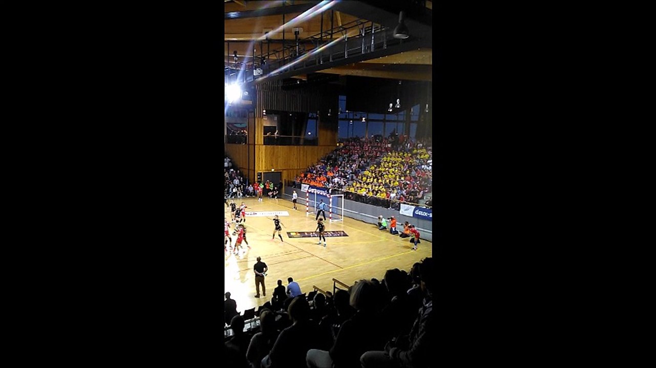 Match Celle sur belle contre Issy paris salle de l'Acclameur