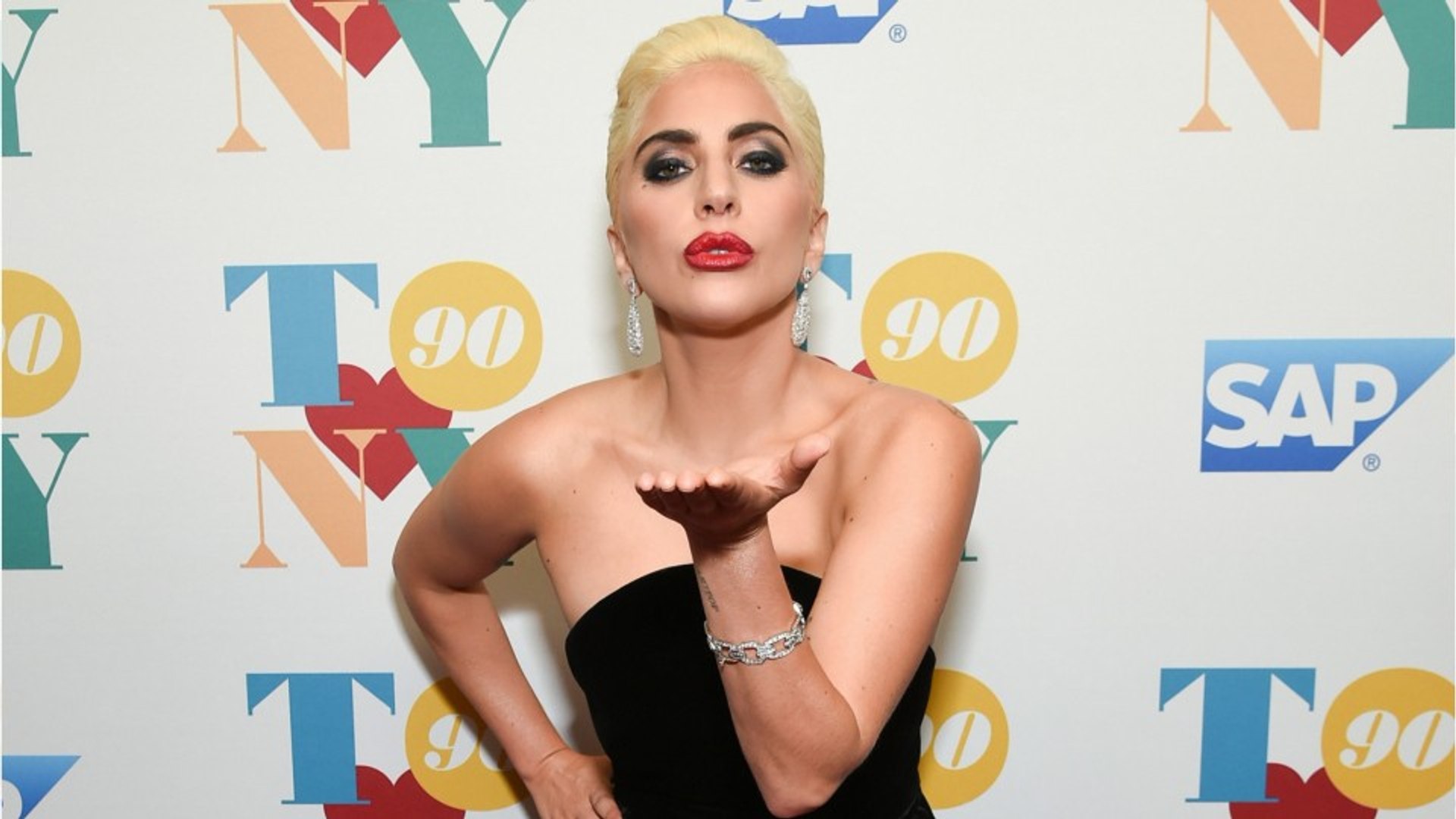 ⁣Lady Gaga, Bradley Cooper Start Production On 'A Star is Born' Remake