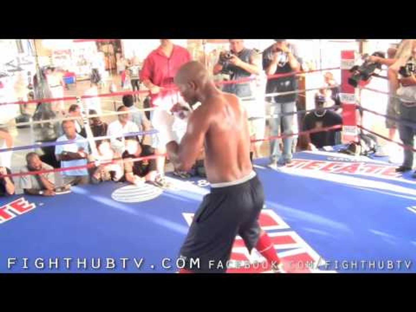 ⁣Bernard Hopkins vs. Chad Dawson: Hopkins Los Angeles Work Out