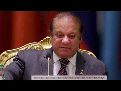 Pakistani envoy asks Indian journalist to leave presser, said Iss Indian ko nikalo” | Oneindia News