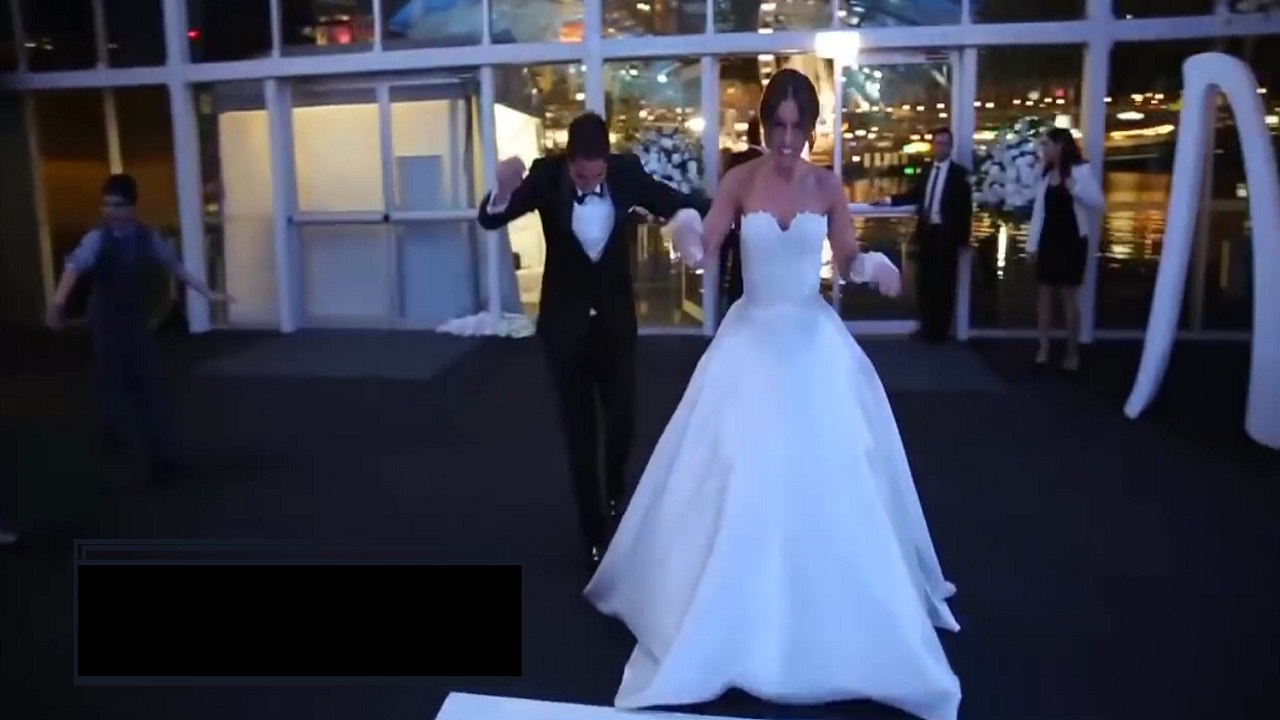 Muhteşem gelin damat düğün girişi