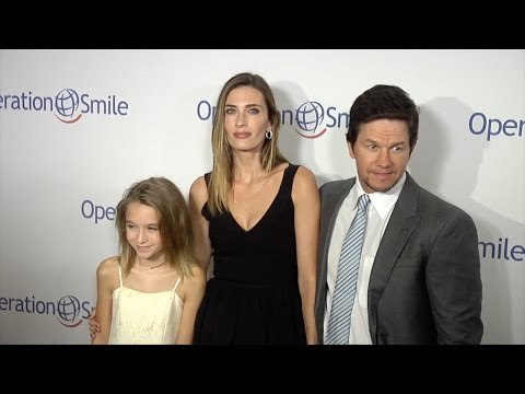 Mark Wahlberg & Rhea Durham // Smile Gala 2015 Red Carpet Arrivals