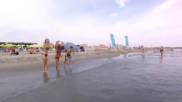 CAP ou PAS CAP à la mer ! Mettre papa à l'eau -t-9Me7NyLT