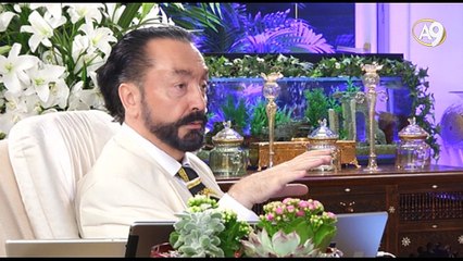 Münafık derin devlete karşı köpek gibi sadık ve onlar için çalışkandır.