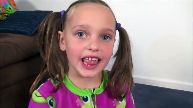 Baby Annabelle Bloody Tooth Falls Out While Filming 'No Freak Out'-HwPkhOuxCEA