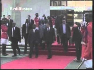 Départ du 1er Ministre Français François Fillon après une visite de 48 heures en Côte d'Ivoire