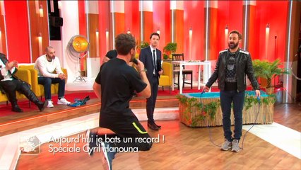 EXCLU AVANT-PREMIERE: Découvrez les 1ères images de la venue de Cyril Hanouna sur le plateau de "C'est mon choix" demain sur Chérie 25 - Regardez