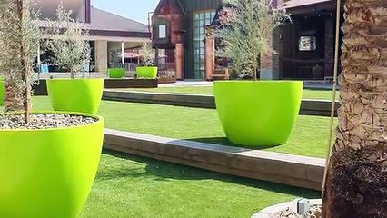 Tournesol Siteworks - Living Wall Systems and Commercial Planters