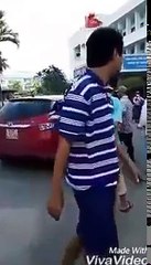 [ClipGo.vn] Kẻ định cưỡng hiếp y tá bị tóm sống ở Sài Gòn