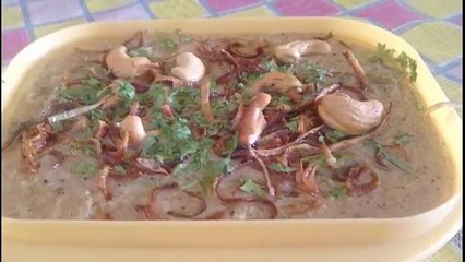 Home made simple lunch for office chicken haleem