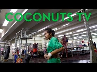 The Thai teen weightlifter