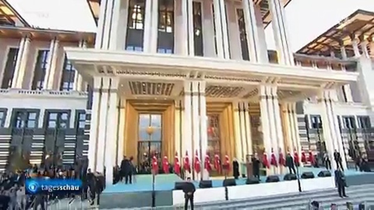 Tagesschau | 18. 04. 2017 12:00 Uhr (mit Susanne Holst) [GANZE FOLGE] | Das Erste