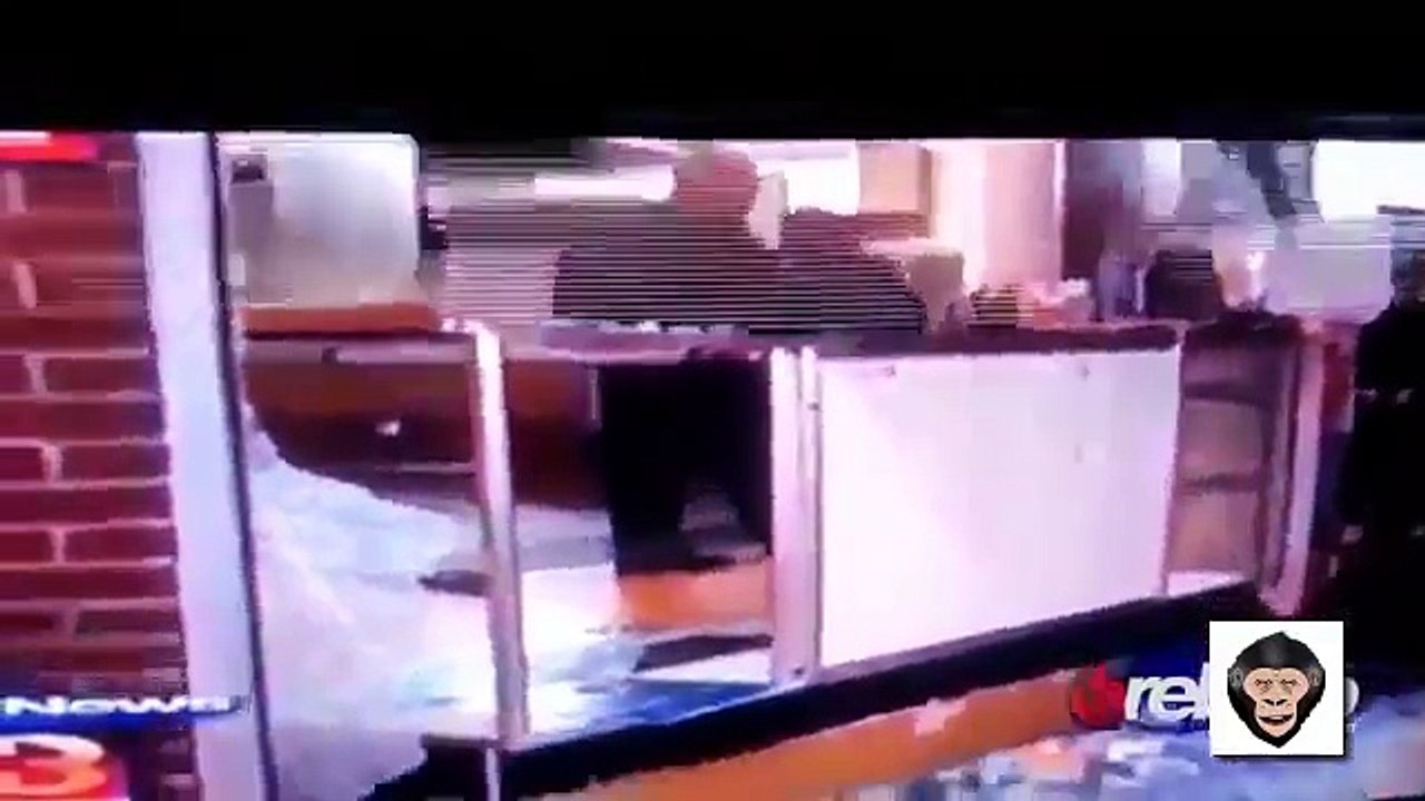 Baltimore Riots Looting Protesters Freddy Gray   Protest Erupts In Chaos A Police Cars RAW FOOTAGE