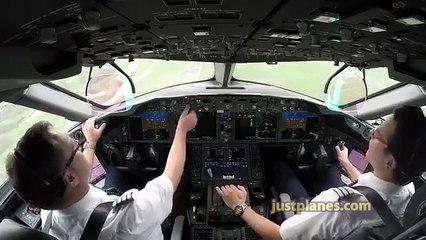BBC Documentary 2017 - Landing of  Boeing 787 from Cockpit