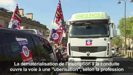 Manifestation contre "l'uberisation" des auto-écoles