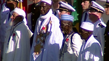 Cérémonie de naturalisation d’anciens tirailleurs sénégalais