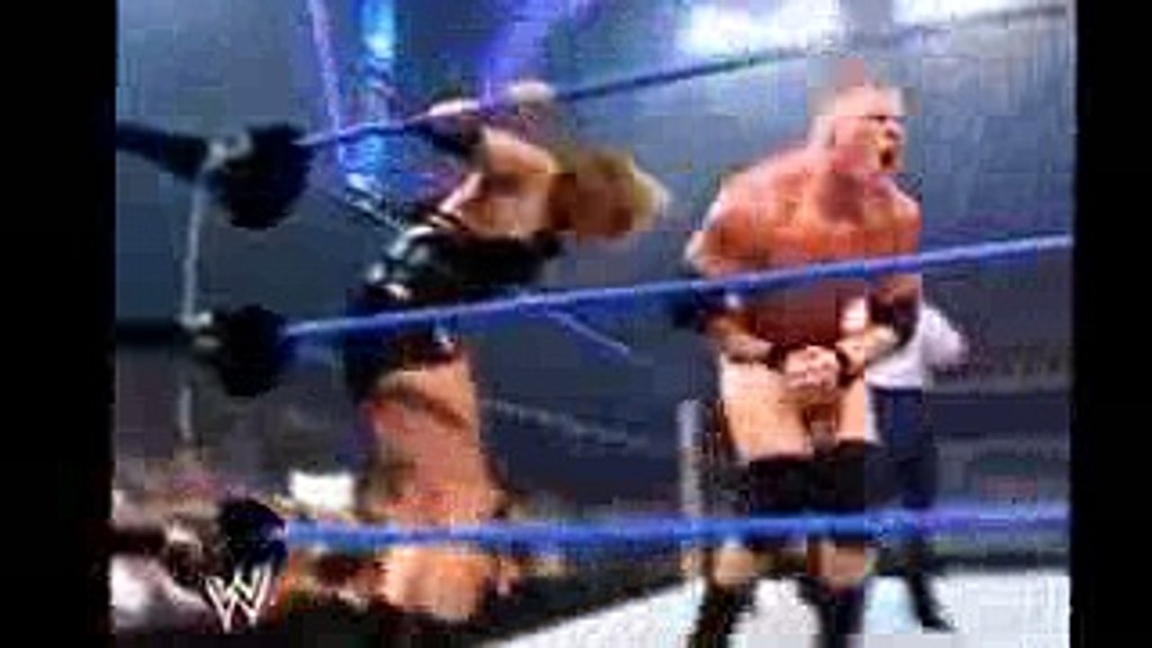 Brock Lesnar vs Stephanie Mcmahon - OMG Brock Lesnar nearly killed Stephanie -2017