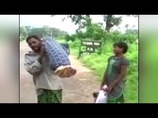 Bahrain PM offers help for Odisha man who carried dead wife for 12 km | Oneindia News