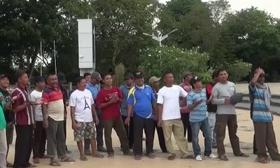 Jalan Tak Kunjung Diperbaiki, Warga "Ngadu" ke Patung