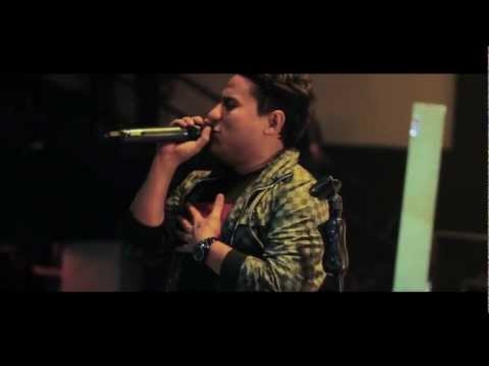 Osmar Peréz & Los Chiches Vallenatos -Vuelve (Vivo)