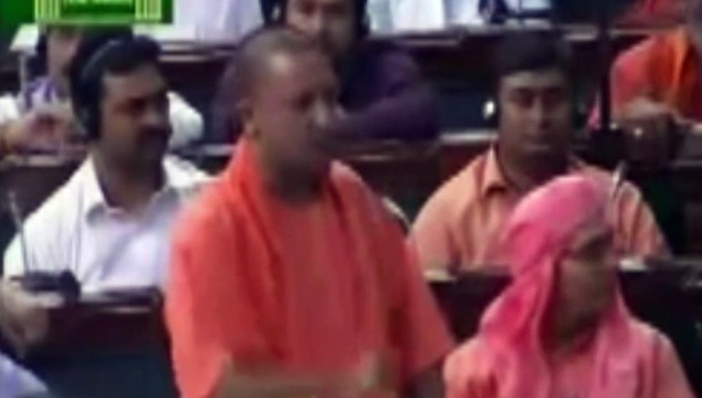 superb reply by narendra modi & Yogi Adityanath badly insults Owaisi In loksabha