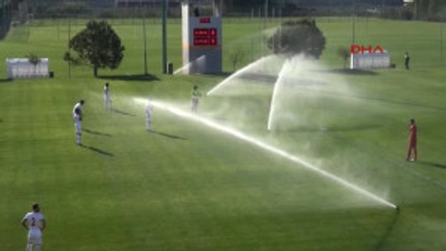 Fatih Terim 2'nci ve 3'üncü Lig Karmalarının Maçlarını Izliyor