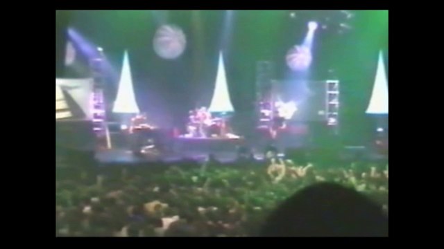 Muse - Space Dementia, Paris Zenith, 10/29/2001