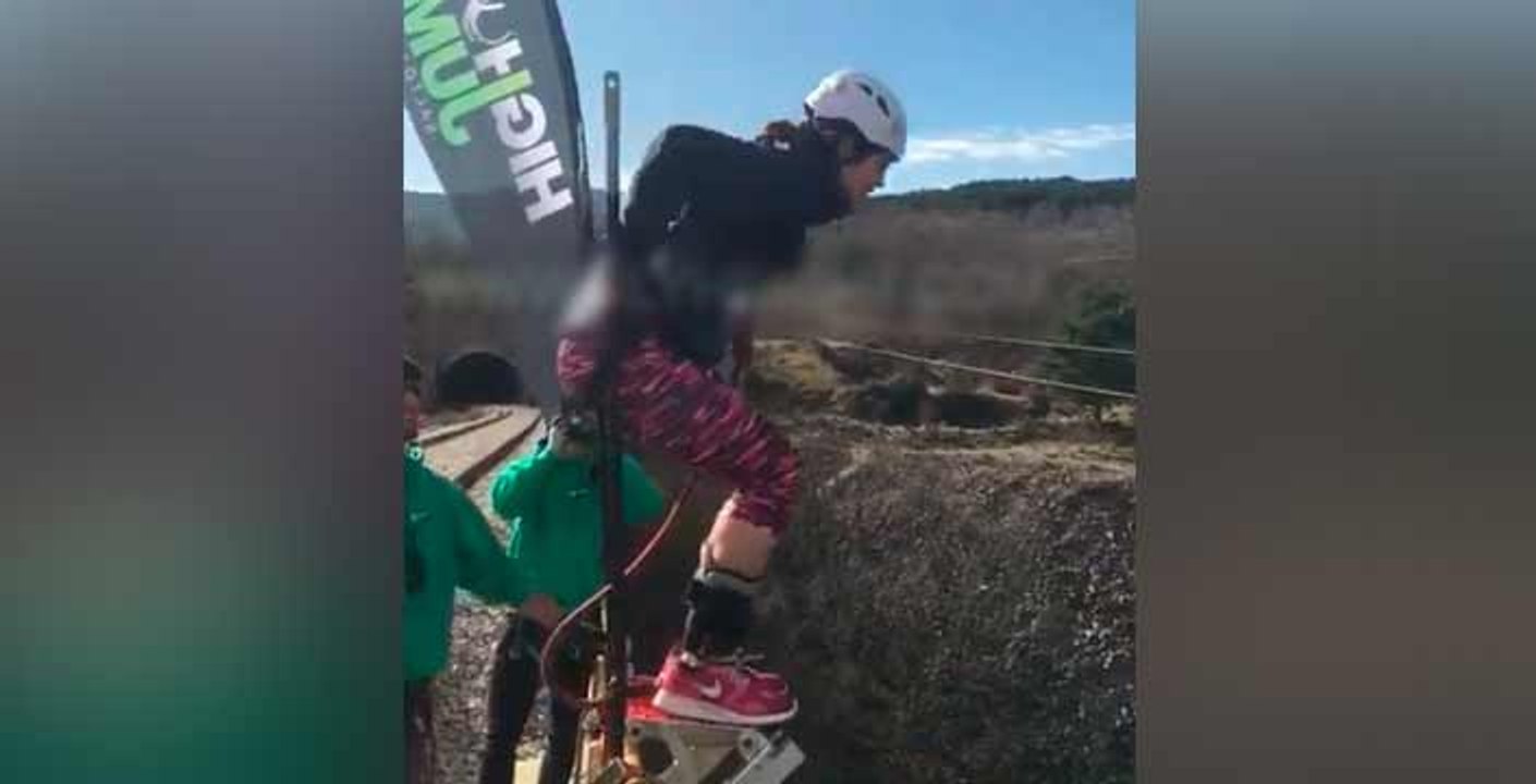 Girl Bungee Jump Fail