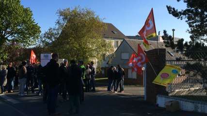 Grève à l'usine de biscottes