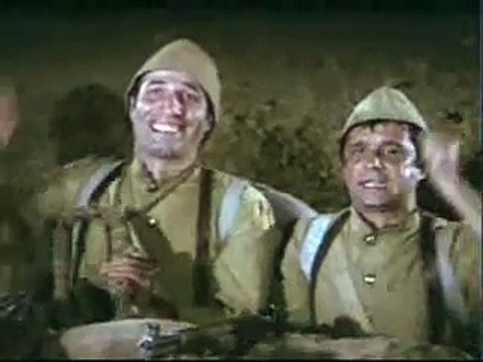 Kemal Sunal (Asker-Kisa Film) komik borozan sahnesi