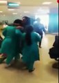 FIA female officers beat up two passengers at Islamabad airport ایف آئی والوں لڑکیوں کی پٹائی کر دی۔